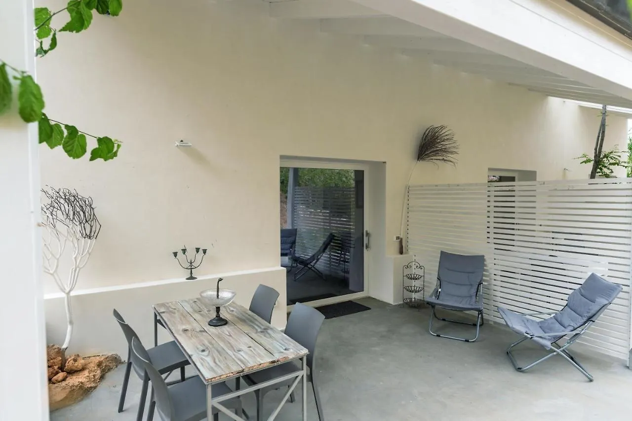 Naturarte Guesthouse Terrasini
